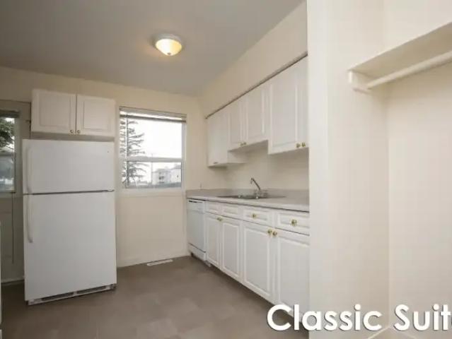 2 Bedroom Townhouse Grande Prairie AB LS103011163
