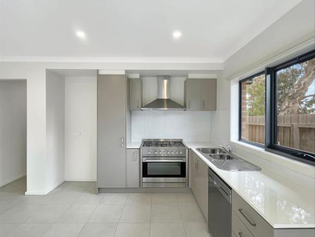 2 Bedroom Townhouse in Mernda