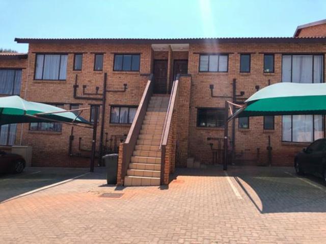 2 Bedroom Townhouse in Meredale