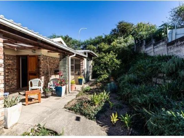 2 Bedroom Townhouse in Nahoon Valley
