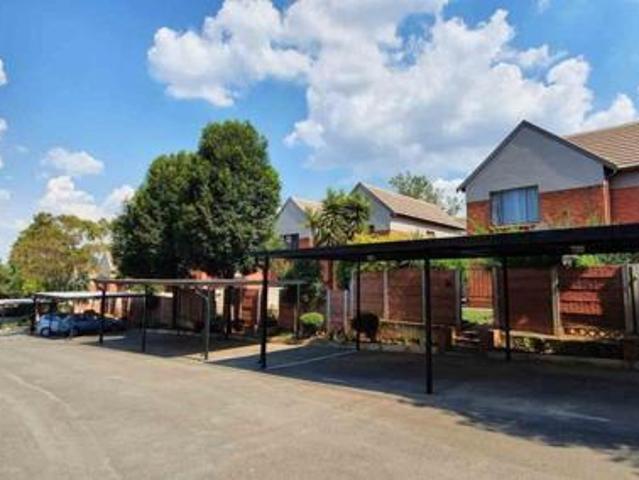 2 Bedroom Townhouse in North Riding