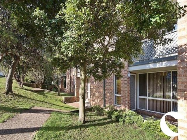 2 Bedroom Townhouse, In A Great Location!