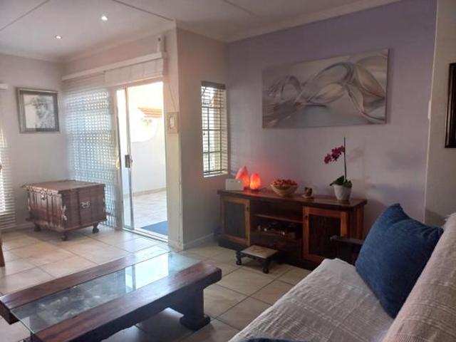 2 Bedroom Townhouse in Aston Bay