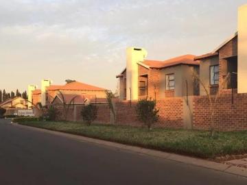 Kempton Park, City of Ekurhuleni Metropolitan Municipality, Gauteng, South Africa