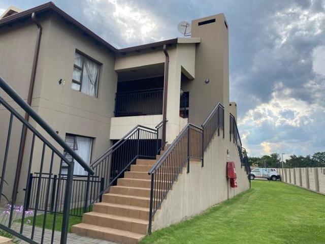 2 Bedroom Townhouse in Brentwood