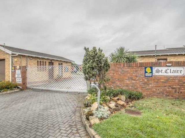 2 Bedroom Townhouse in Broadwood