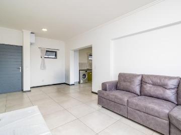 2 Bedroom Townhouse in Bryanston