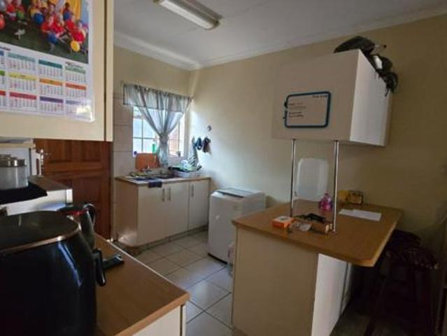 2 Bedroom House in Cassandra