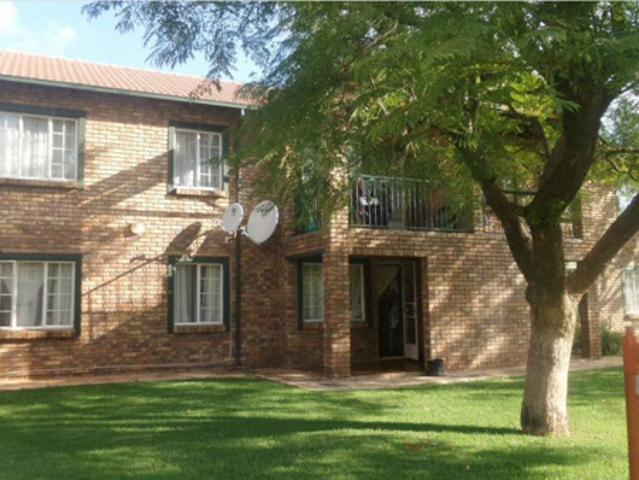 2 Bedroom Townhouse in Centurion Central