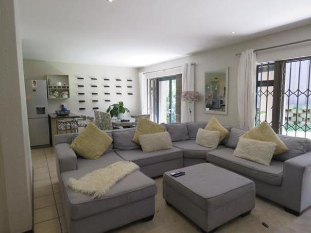2 Bedroom Townhouse in Darrenwood