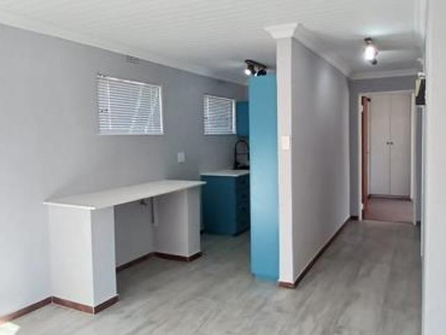 2 Bedroom Townhouse in Eureka