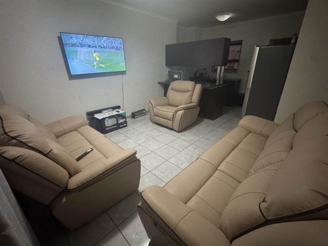 2 Bedroom Townhouse in Freemanville