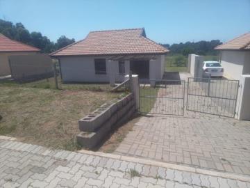 2 Bedroom Townhouse in Kidds Beach