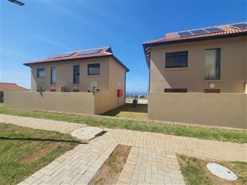 2 Bedroom Townhouse in Kidds Beach