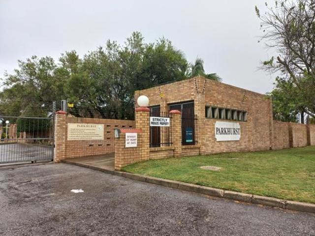 2 Bedroom Townhouse in Lorraine