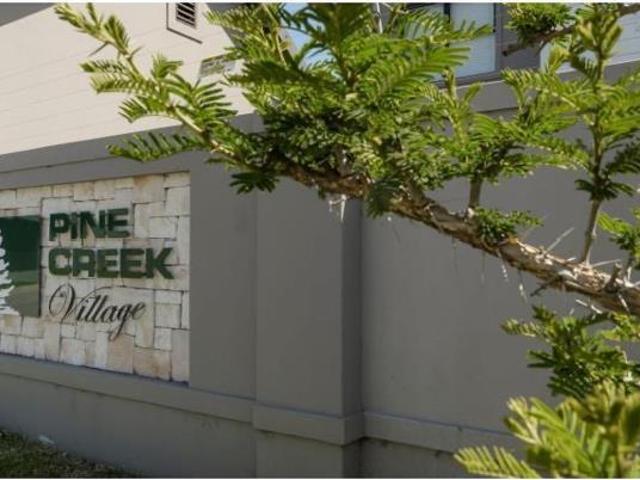 2 Bedroom Townhouse in Lorraine