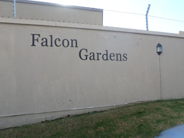 2 Bedroom Townhouse in Parkdene