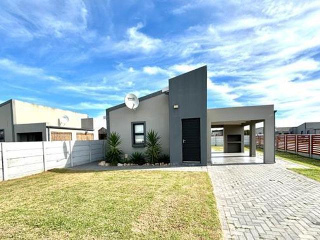 2 Bedroom Townhouse in Parsons Vlei