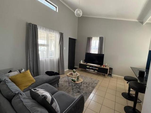 2 Bedroom Townhouse in Parsons Vlei