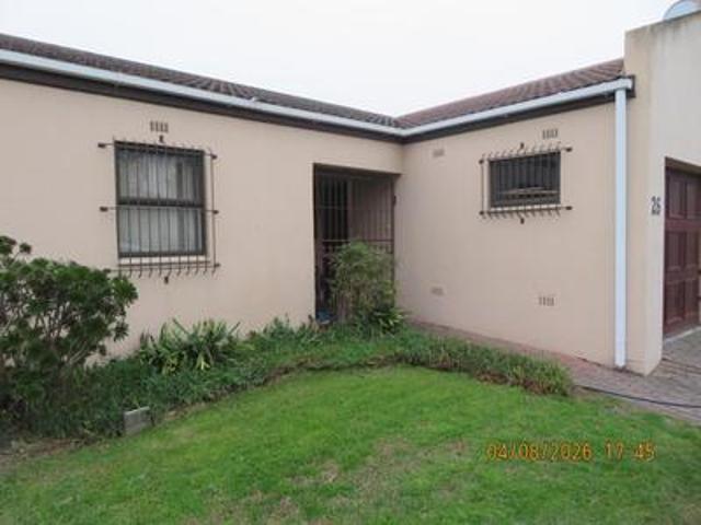 2 bedroom townhouse in pleasant area