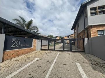 Queenswood, City of Tshwane Metropolitan Municipality, Gauteng, South Africa