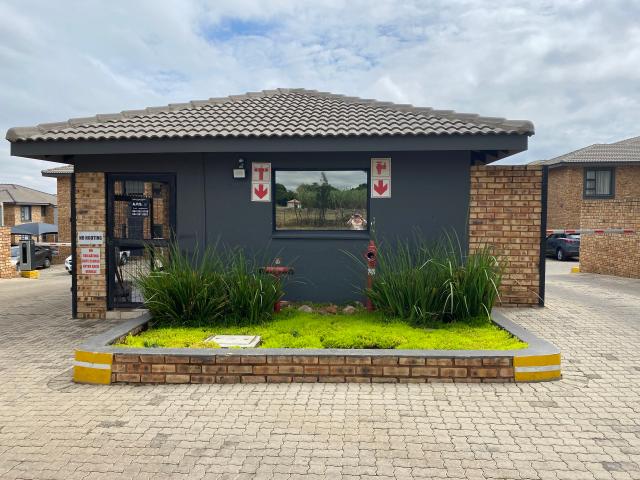 2 Bedroom Townhouse in Rynfield AH