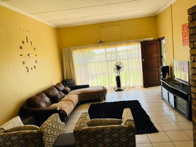 2 Bedroom Townhouse in Reitzpark