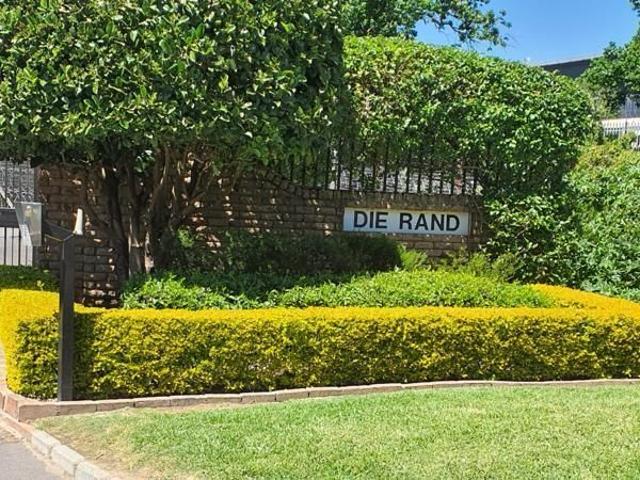 2 Bedroom Townhouse in Stellenbosch Central
