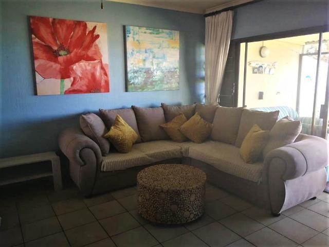 2 Bedroom Townhouse in Scottburgh South