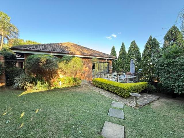 2 Bedroom Townhouse in Signal Hill