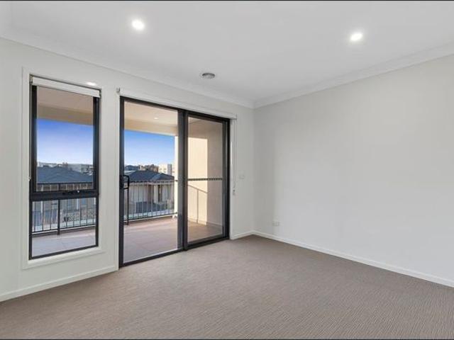 2 bedroom townhouse in the Ascot Estate in Pakenham