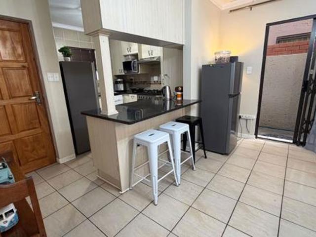 2 Bedroom Townhouse in Universitas