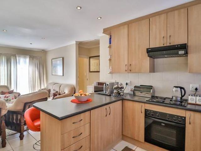 2 Bedroom Townhouse in Walmer Heights