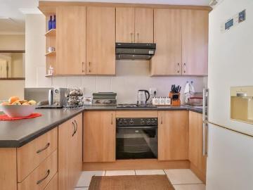 2 Bedroom Townhouse in Walmer Heights