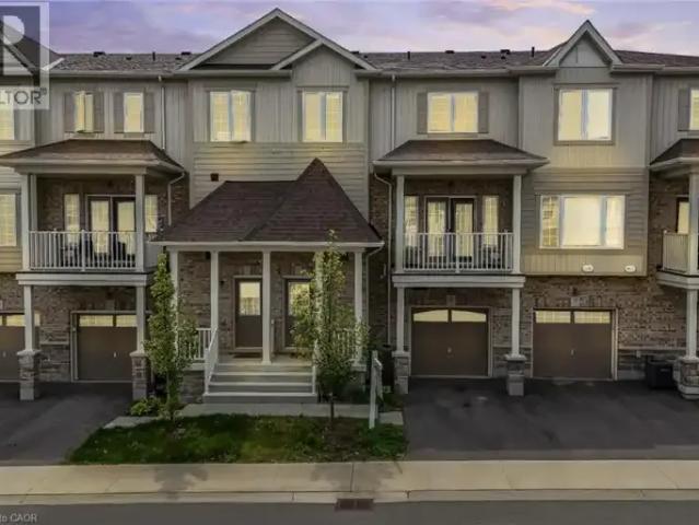 2 Bedroom Townhouse Kitchener ON 103740030
