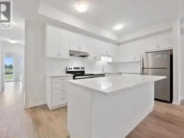 2 Bedroom Townhouse Kitchener ON 104754105