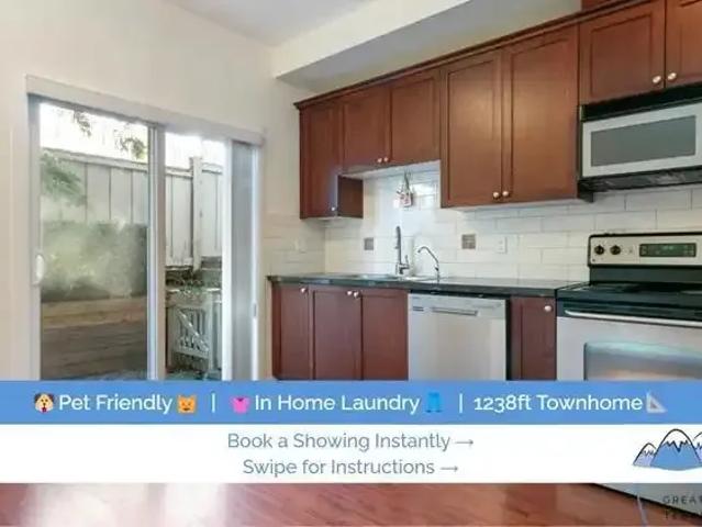 2 Bedroom Townhouse Langley BC 105543375