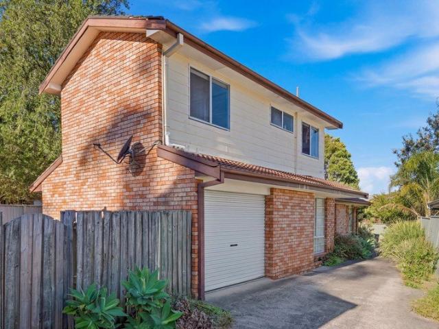 2 Bedroom Townhouse Prime Location with Great Potential!