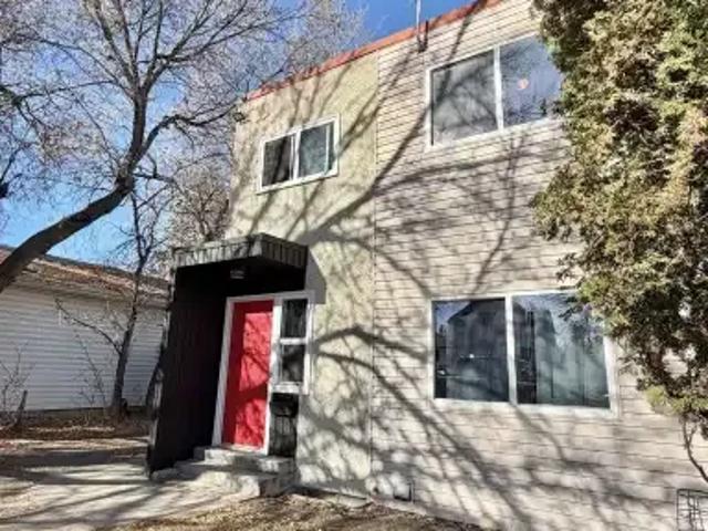 2 Bedroom Townhouse Red Deer AB 106031473