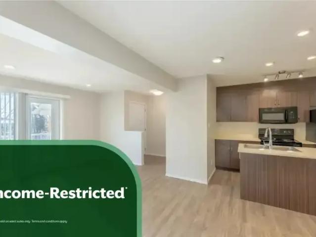 2 Bedroom Townhouse Strathmore AB 104710814