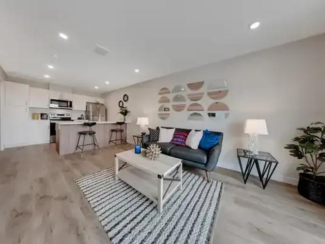 2 Bedroom Townhouse Saskatoon SK 105486158