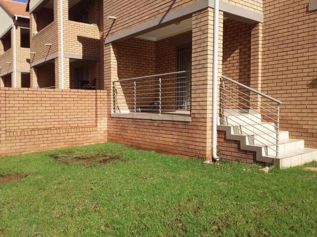 2 Bedroom townhouse sectional to rent in Mooikloof Ridge, Pretoria