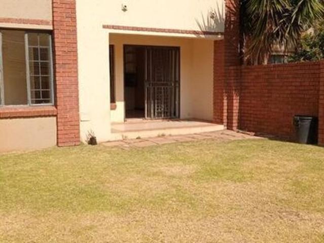 2 Bedroom townhouse sectional to rent in Mooikloof Ridge, Pretoria