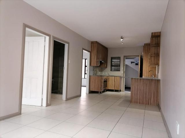 2 Bedroom townhouse sectional to rent in Alberton North