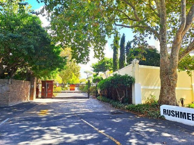 2 Bedroom townhouse sectional to rent in Constantia, Cape Town