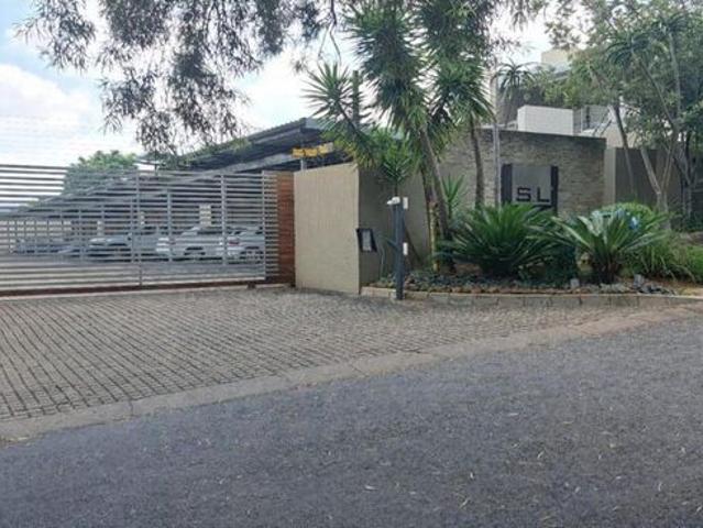 2 Bedroom townhouse sectional to rent in Parkmore, Sandton