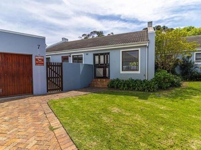 2 Bedroom townhouse sectional to rent in Ridgeworth, Bellville