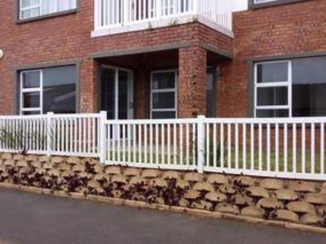 2 Bedroom Townhouse To Let In The Heart Of Sea Park
