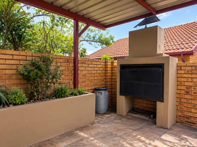 3 Bedroom House To Let in The Reeds
