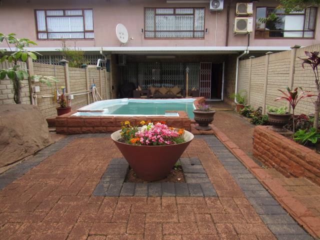 2 Bedroom Townhouse To Let in Warner Beach